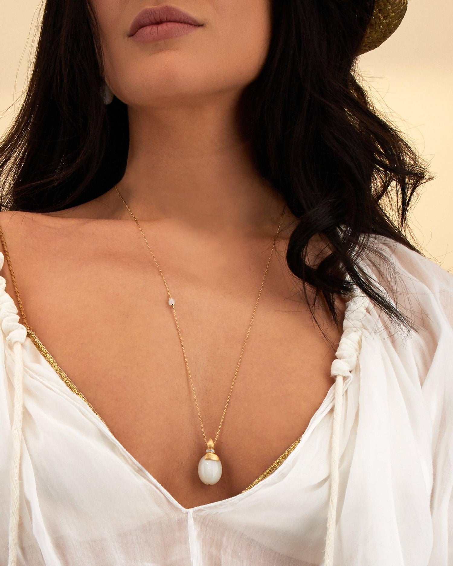 WHITE DESERT "AMULETS" GOLD AND MOONSTONE NECKLACE (LARGE)